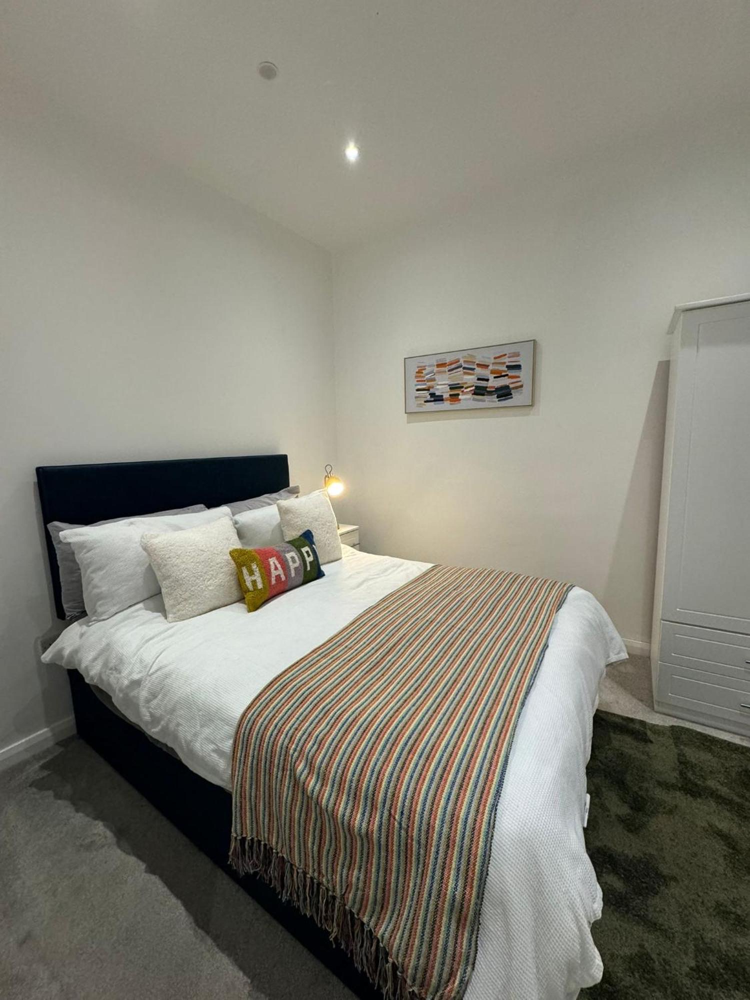 Modern Apartment With Sea Views Portrush Exteriör bild