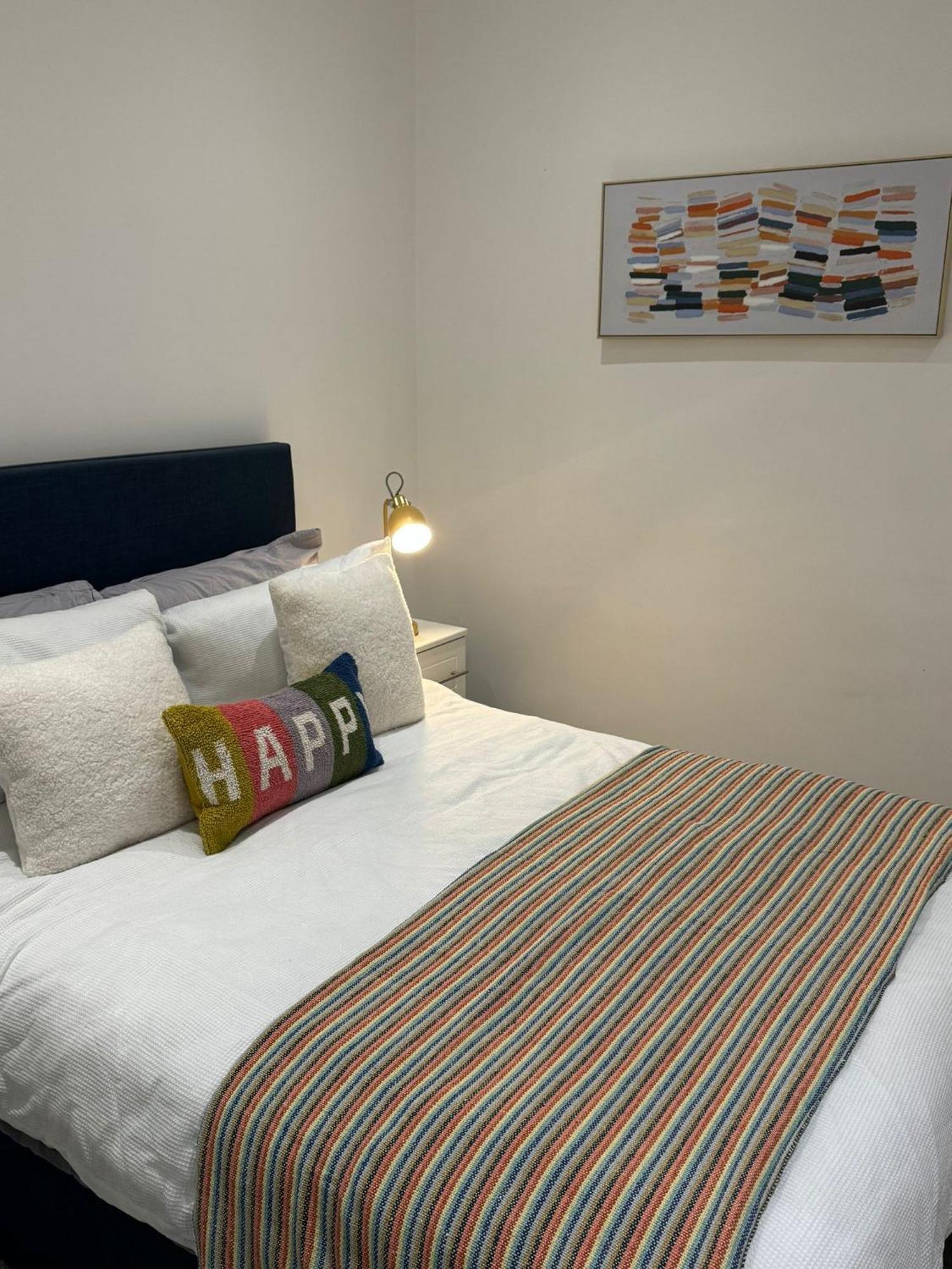 Modern Apartment With Sea Views Portrush Exteriör bild