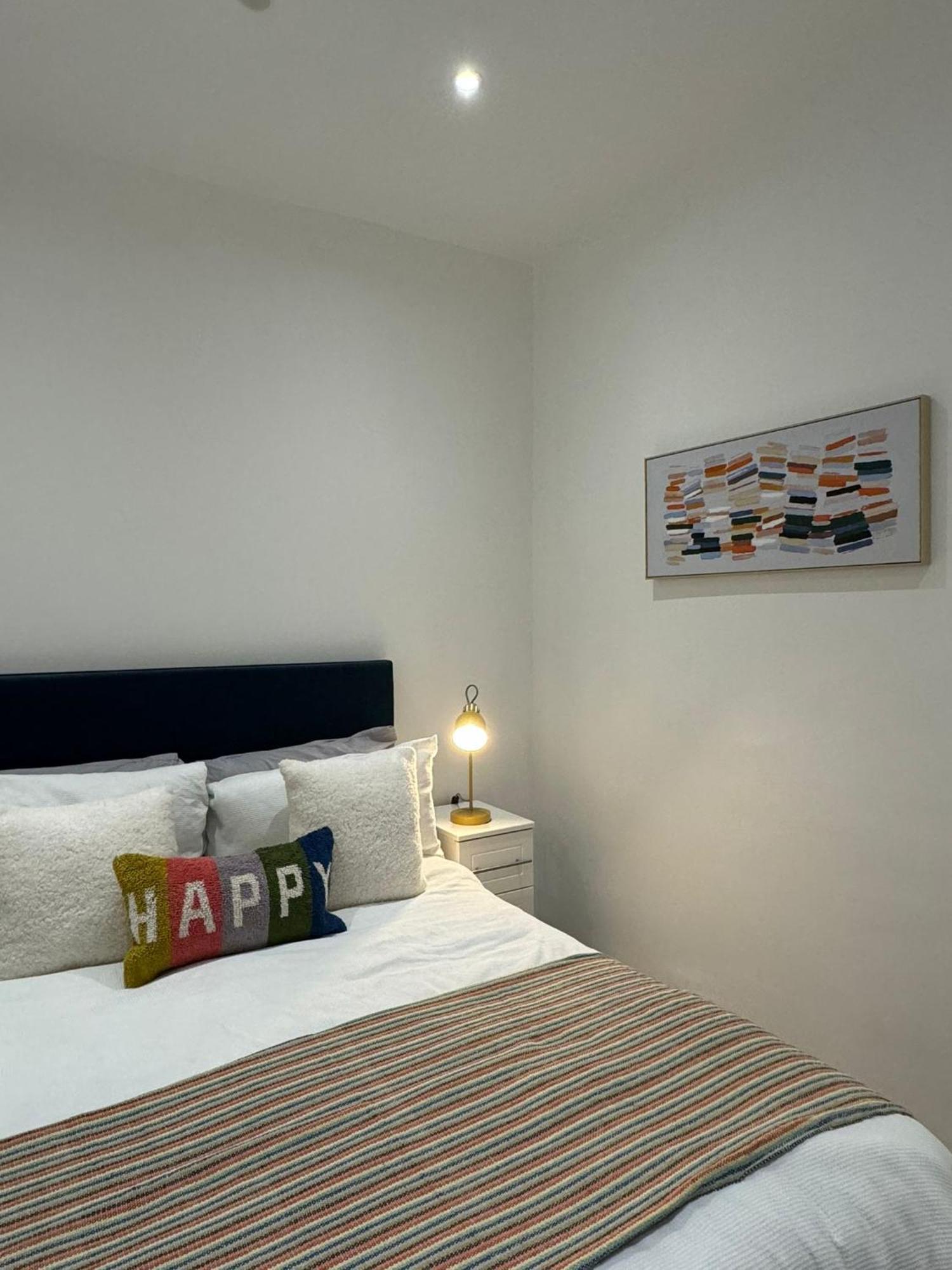Modern Apartment With Sea Views Portrush Exteriör bild